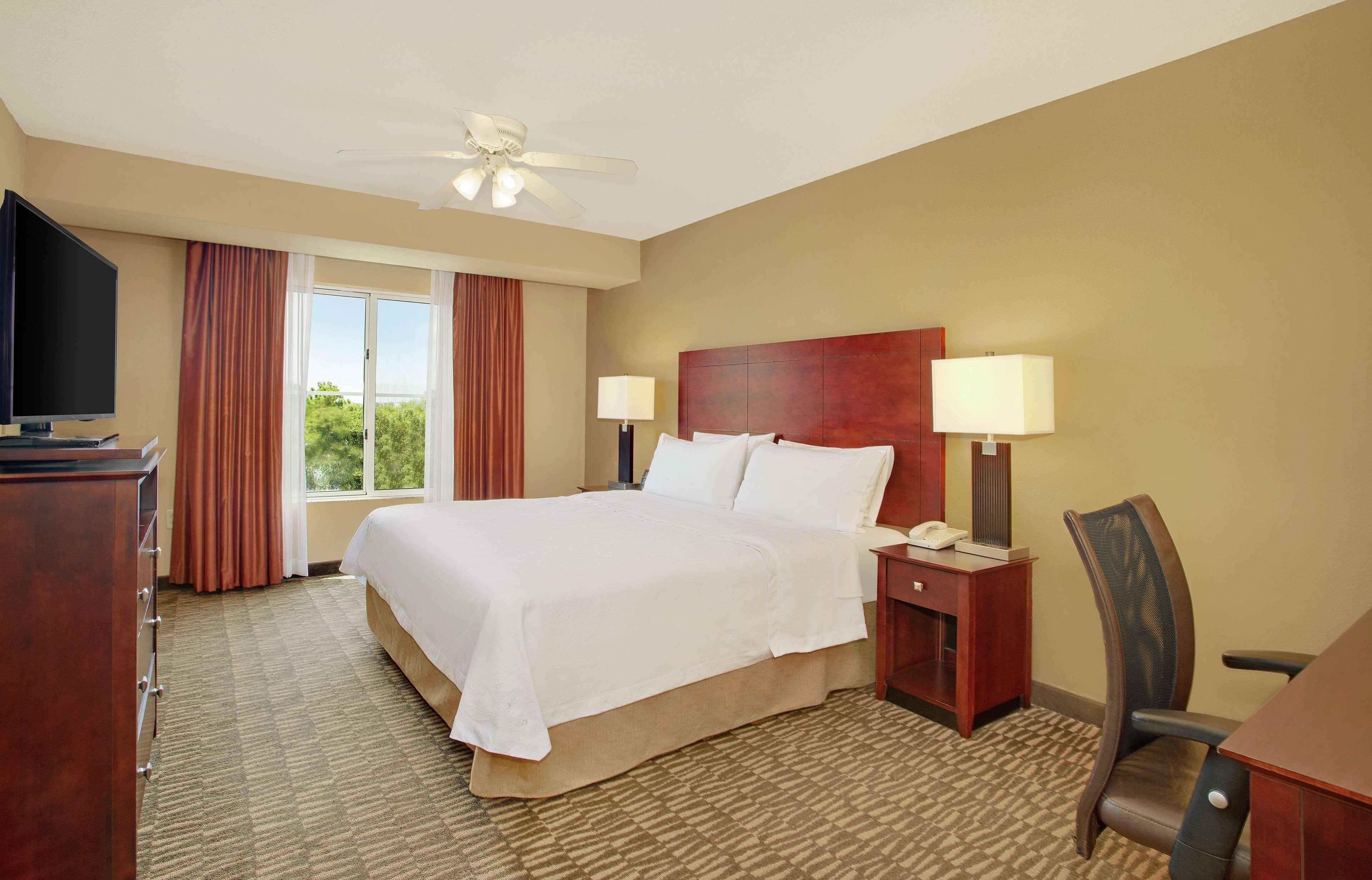 Heartland Homewood Suites By Hilton Tampa-Brandon מראה חיצוני תמונה