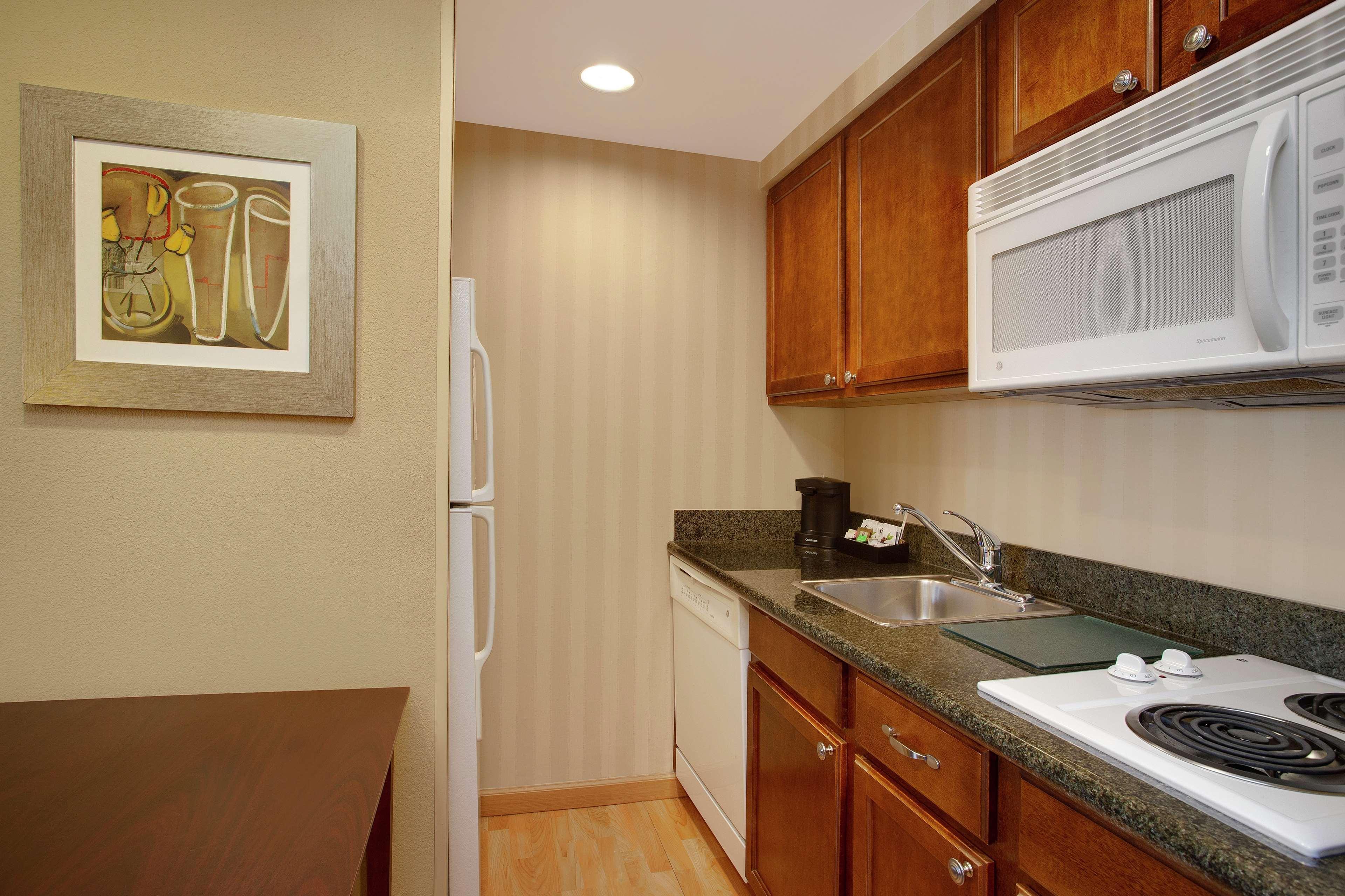 Heartland Homewood Suites By Hilton Tampa-Brandon מראה חיצוני תמונה